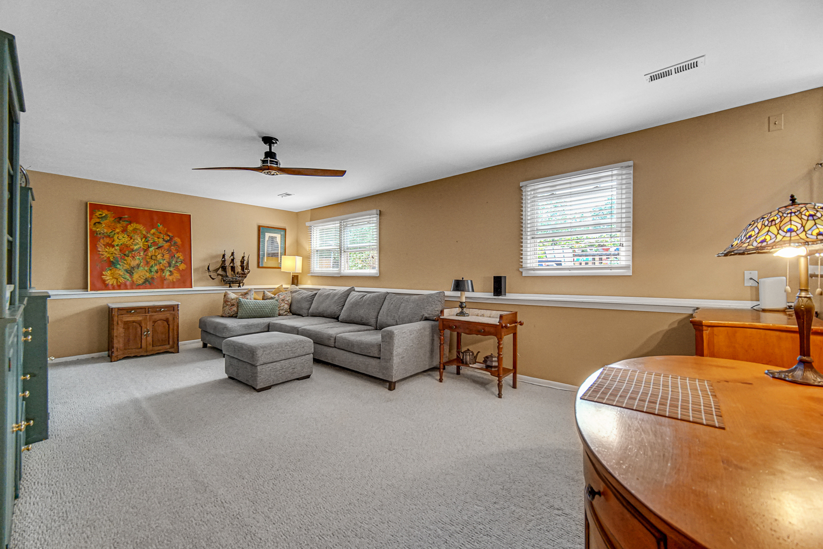 1061 185th Place Property Photo 5