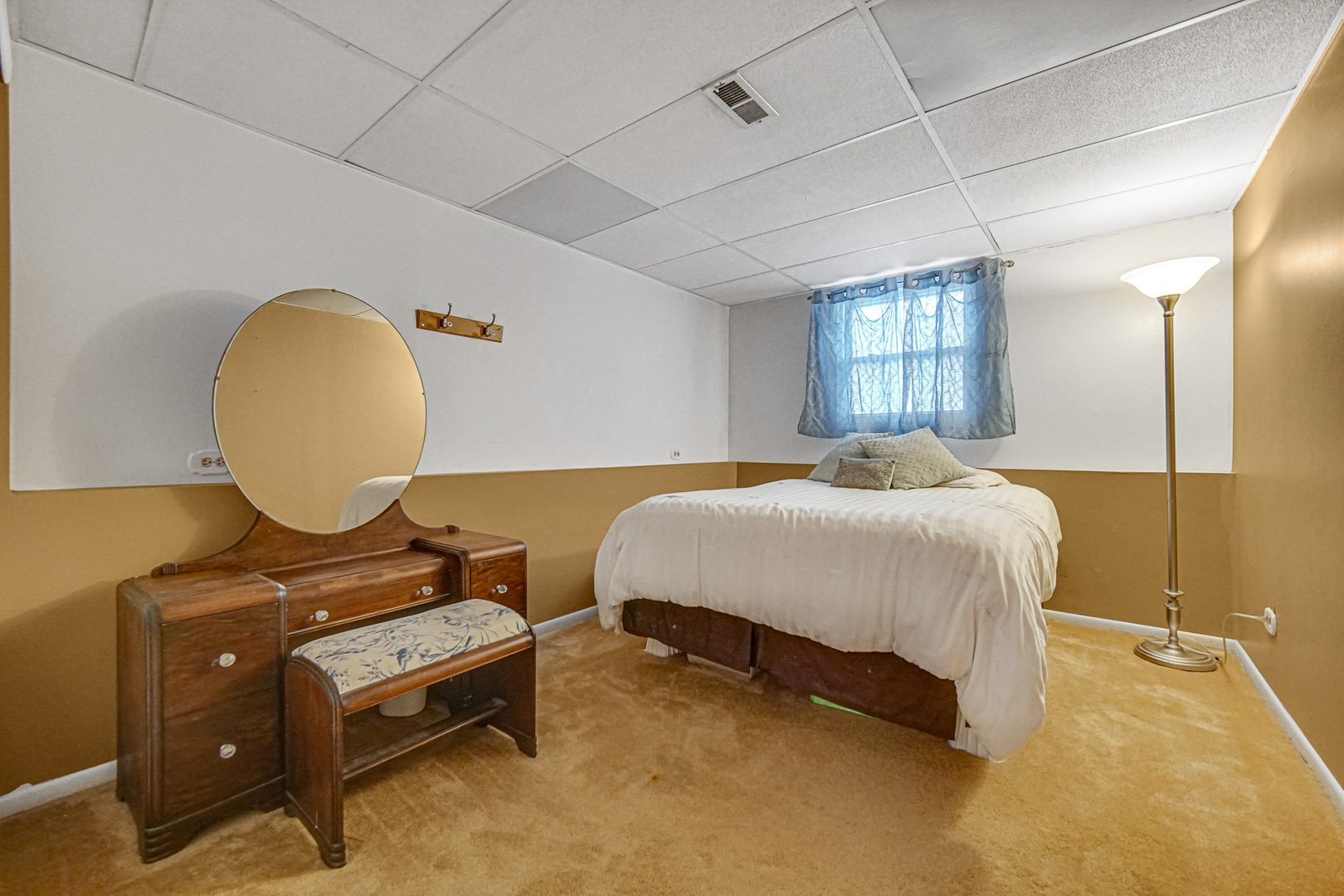 1061 185th Place Property Photo 12