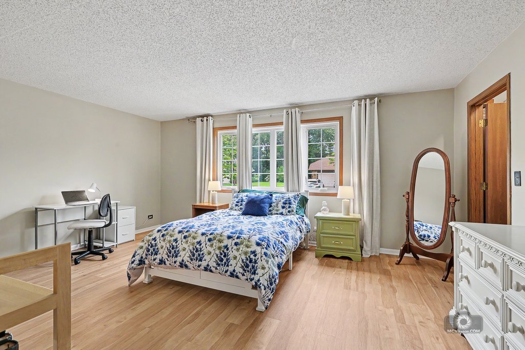 11657 S Matterhorn Circle 102 Property Photo 14