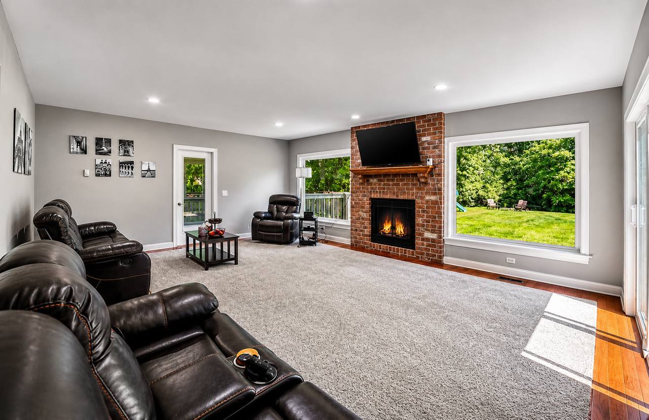 26792 W Lakeview Drive Property Photo 9