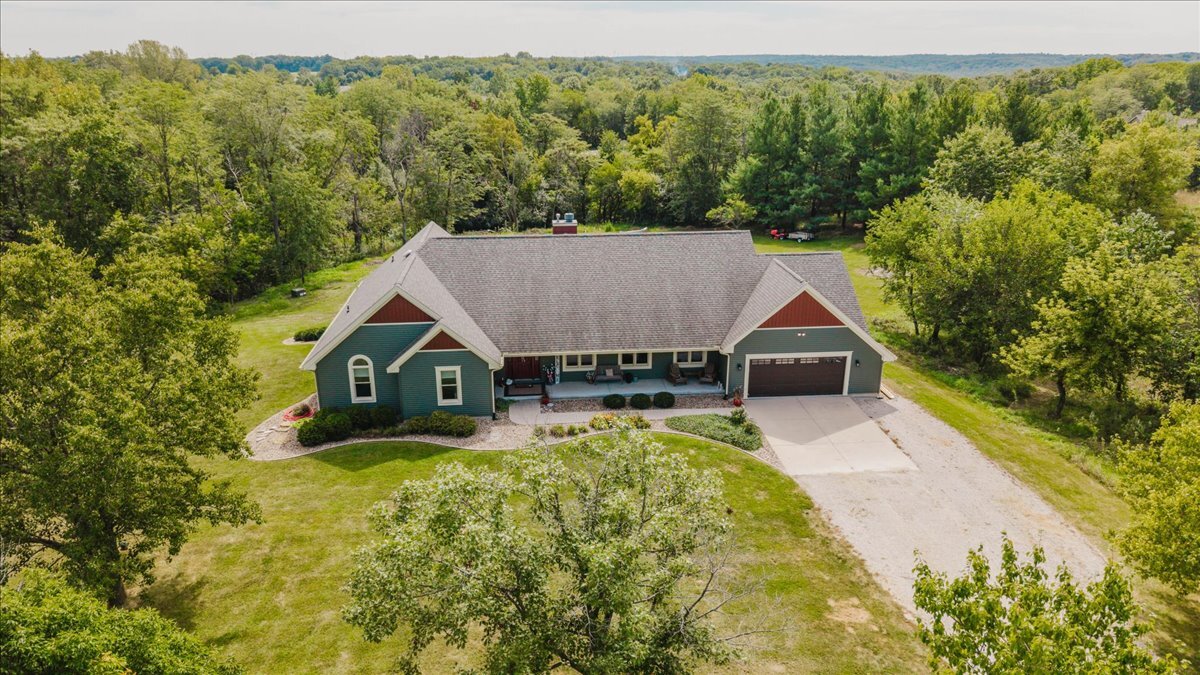 1927 County Road 500 Road Property Photo 1