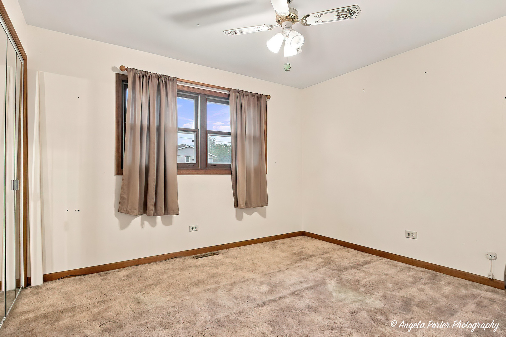1823 Hazelwood Drive Property Photo 23