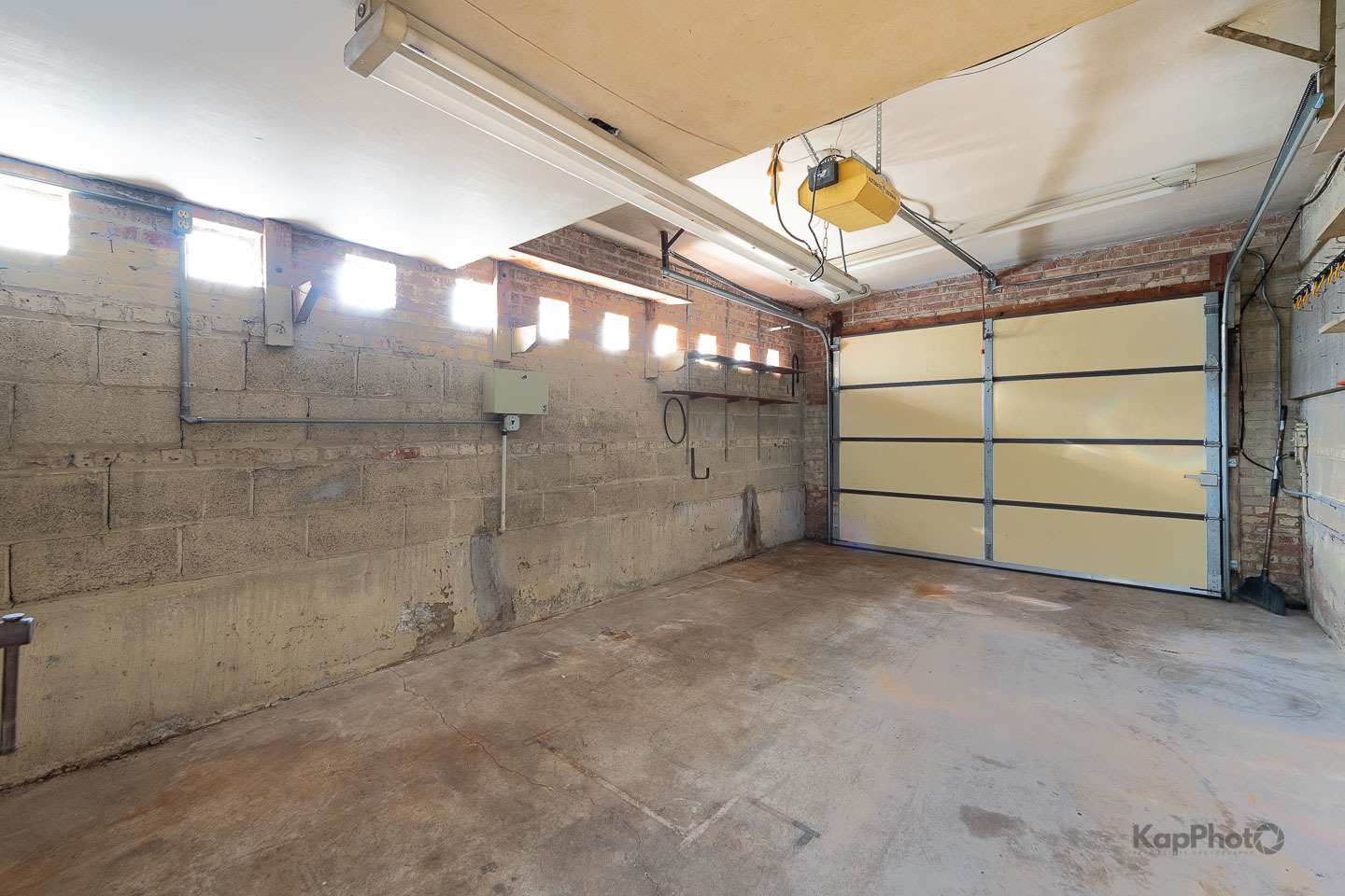 6557 N Christiana Avenue Property Photo 24