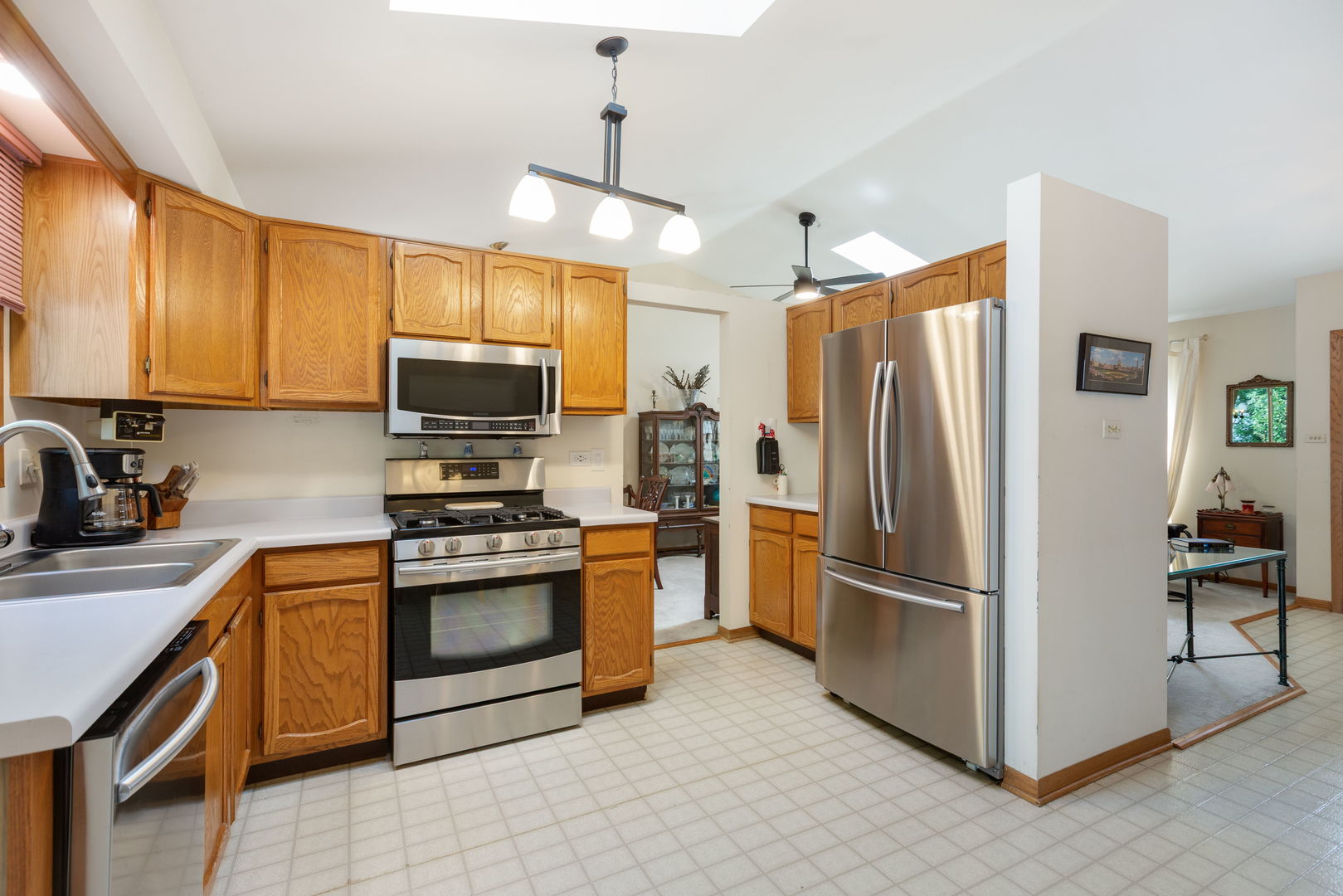 176 Denberry Court Property Photo 4