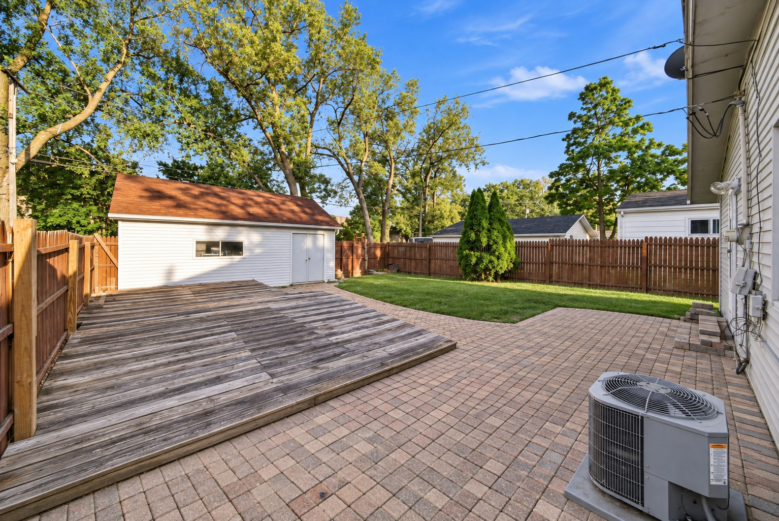 14727 S Richmond Avenue Property Photo 11