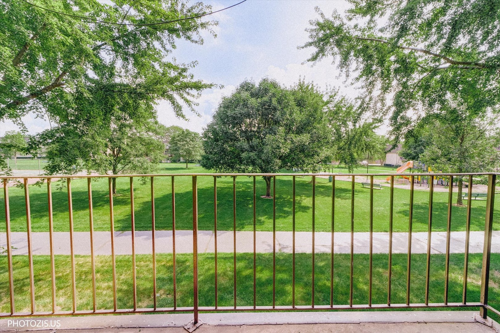 570 Fairway View Drive 2f Property Photo 12