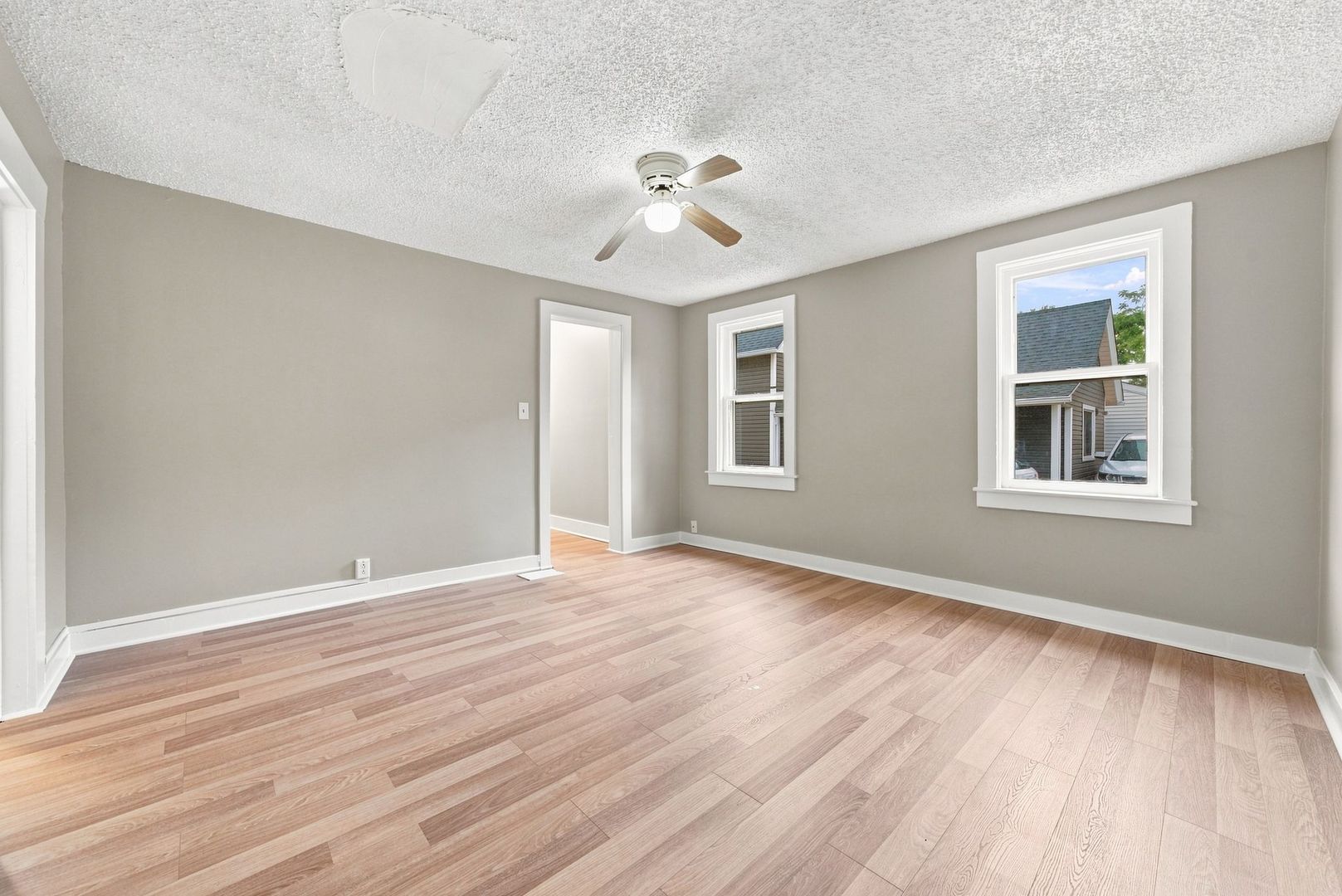 840 Douglas Avenue Property Photo 17