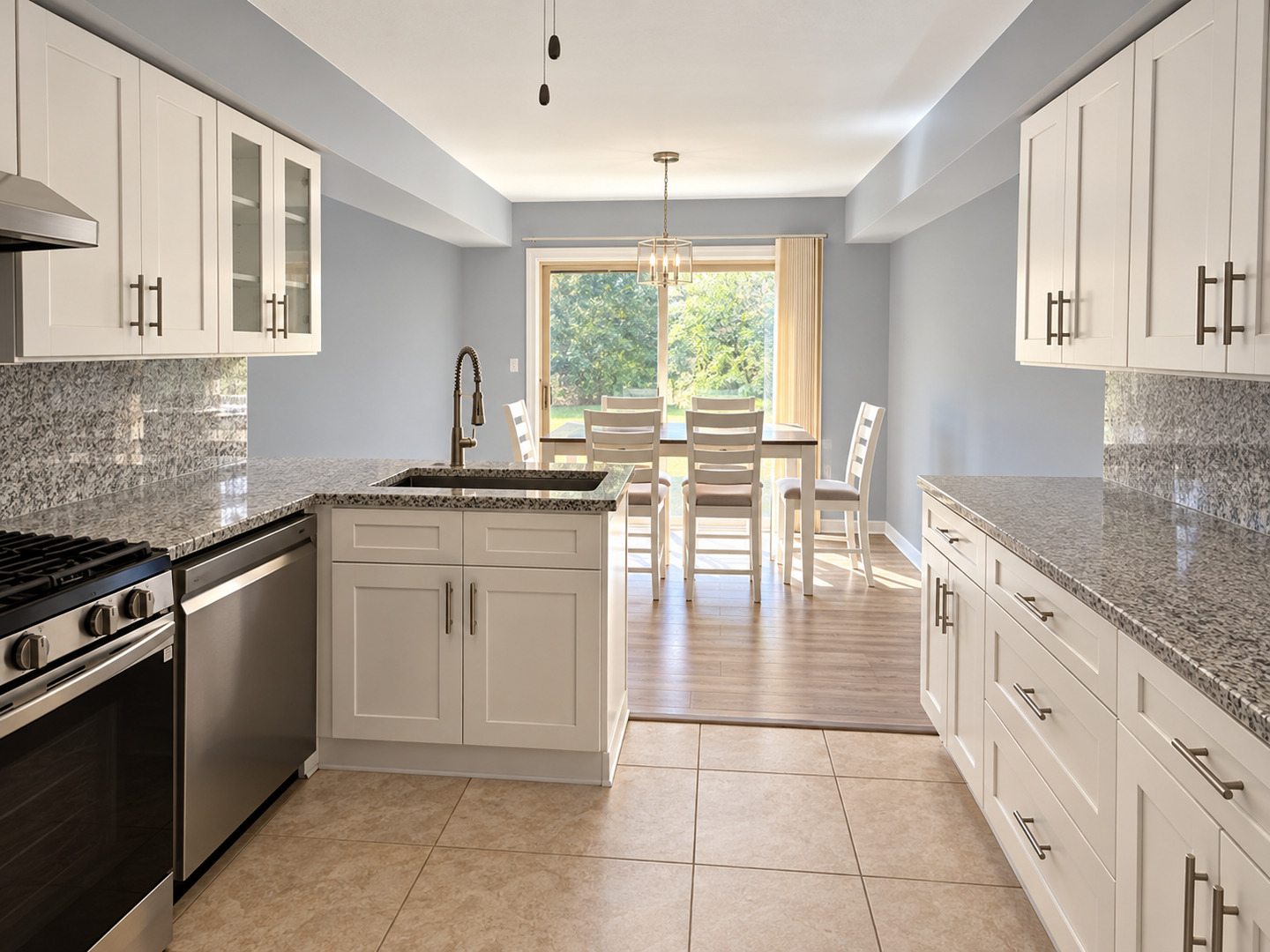 15709 Chesterfield Lane Property Photo 7