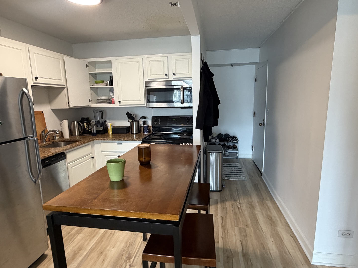 10 E Ontario Street 2012 Property Photo 6
