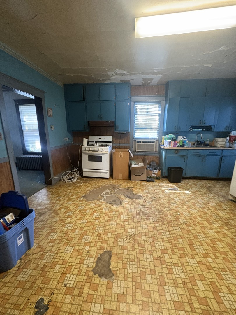 3404 Calwagner Street Property Photo 2