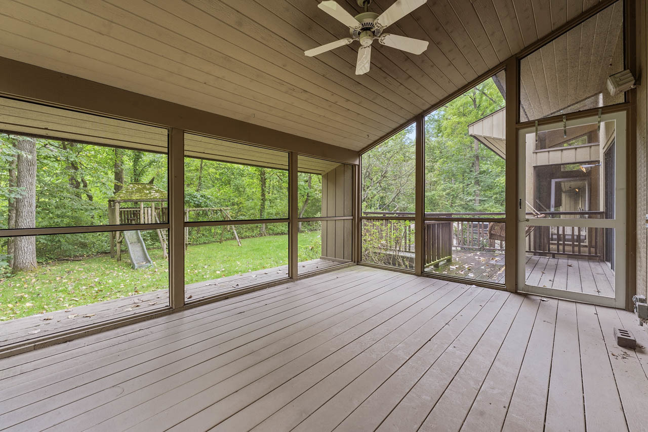 560 Thornmeadow Road Property Photo 12