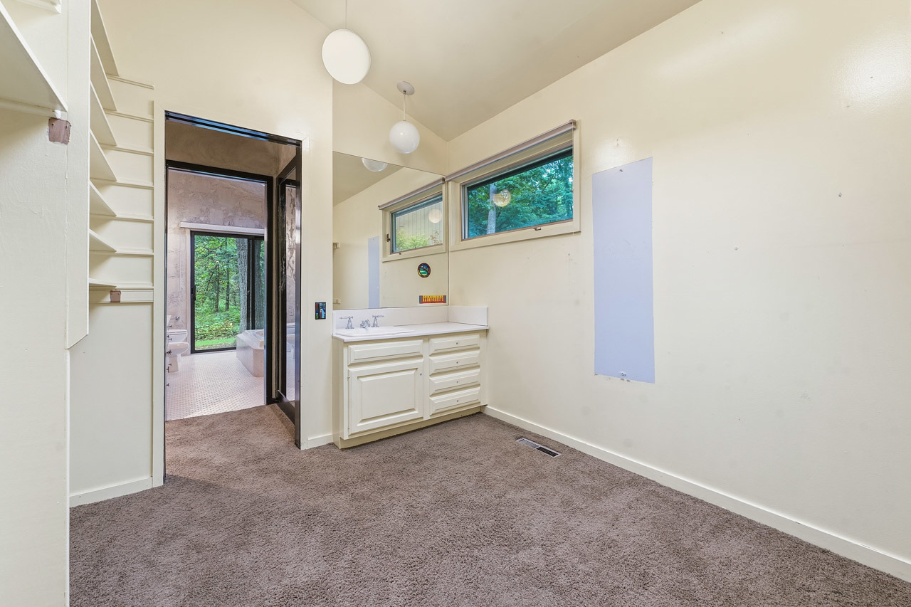 560 Thornmeadow Road Property Photo 21