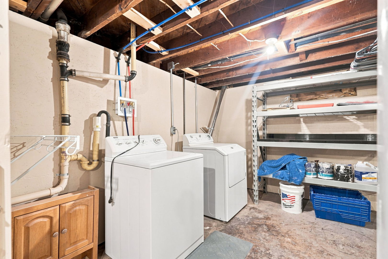 913 3rd Avenue Property Photo 23