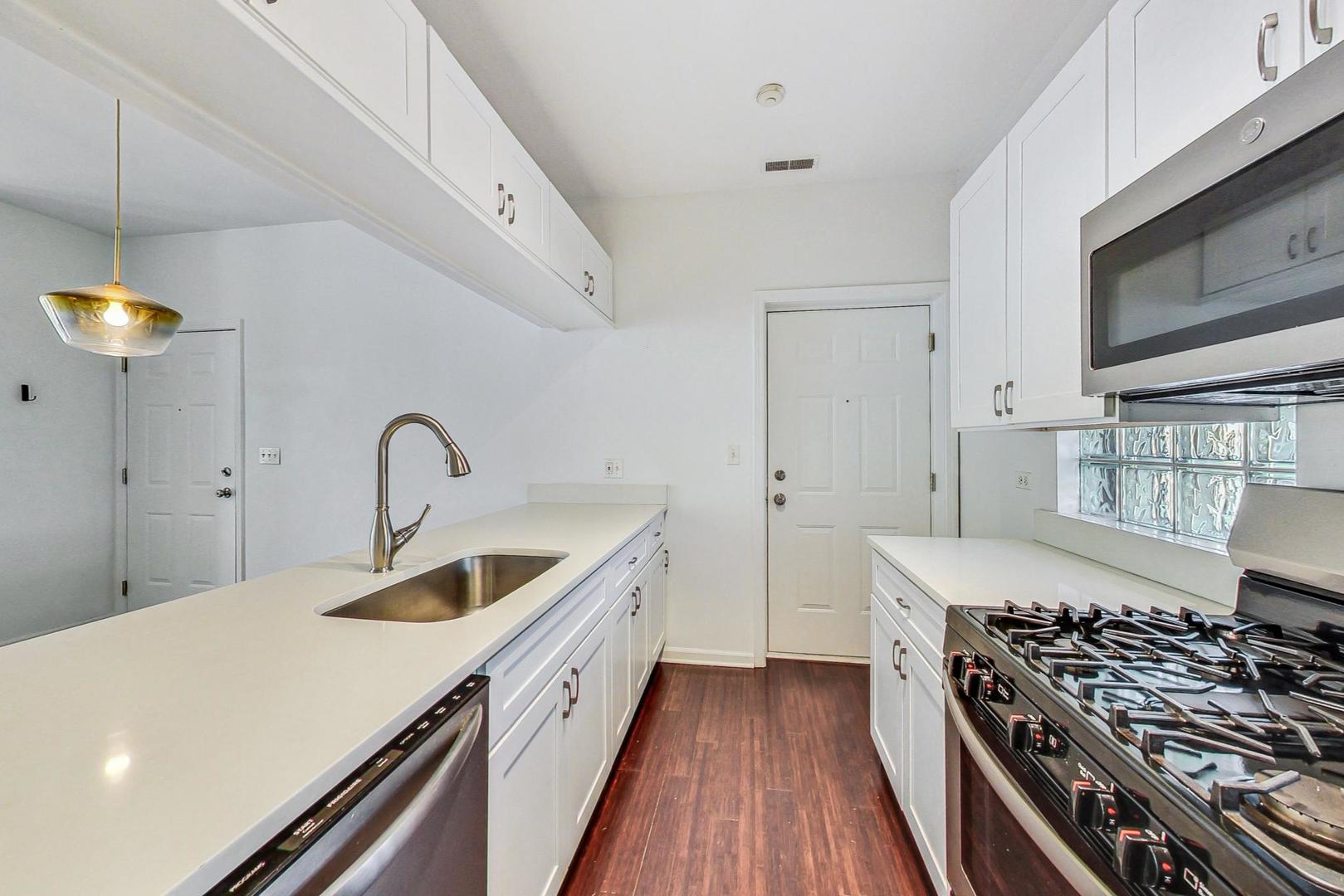 301 W Goethe Street 304c Property Photo 12