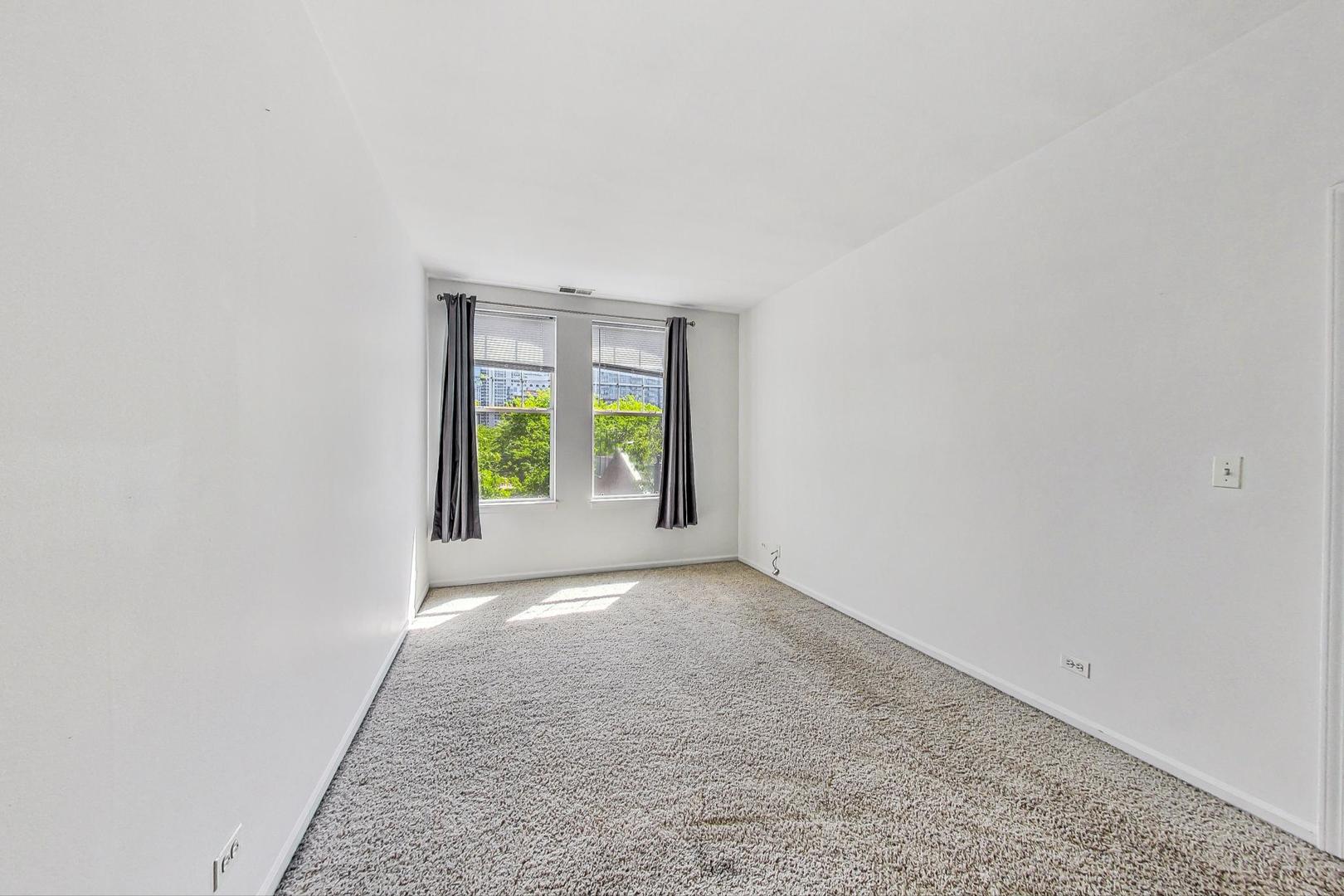 301 W Goethe Street 304c Property Photo 15