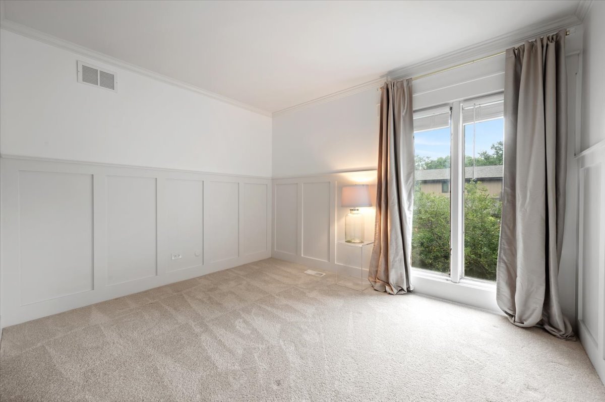 1809 Tanglewood Drive G Property Photo 18