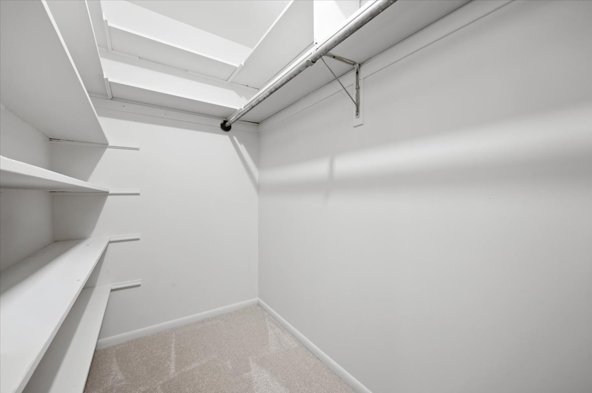 1809 Tanglewood Drive G Property Photo 20
