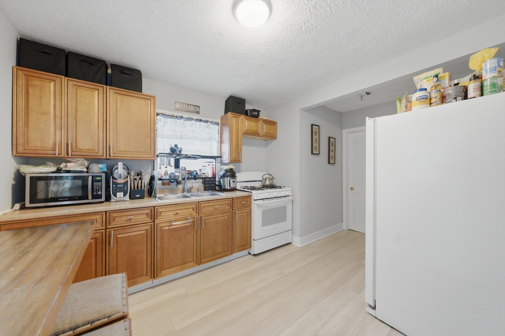 14314 S Edbrooke Avenue Property Photo 7