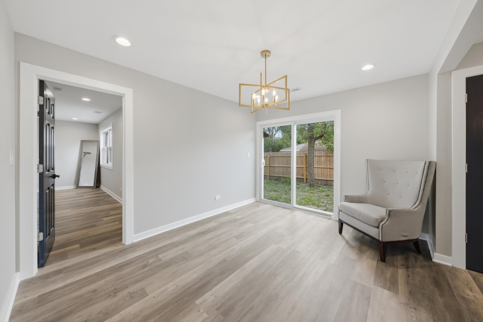 21727 Clyde Avenue Property Photo 22