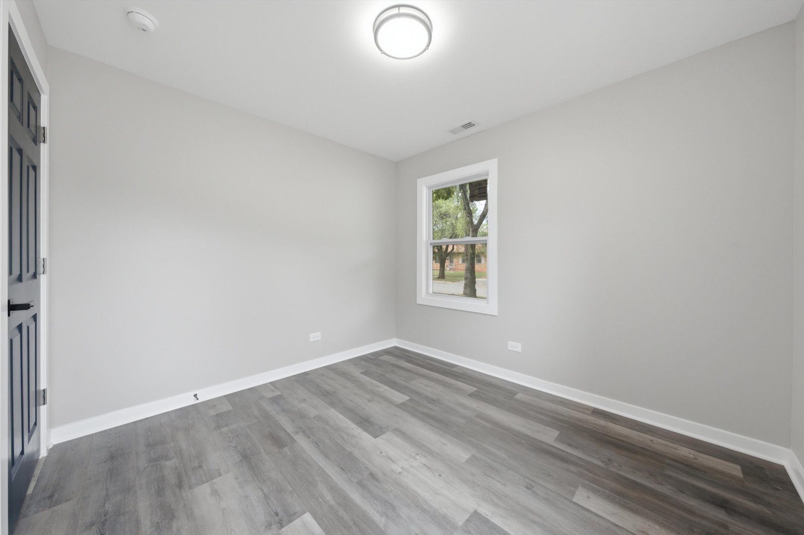 21727 Clyde Avenue Property Photo 30