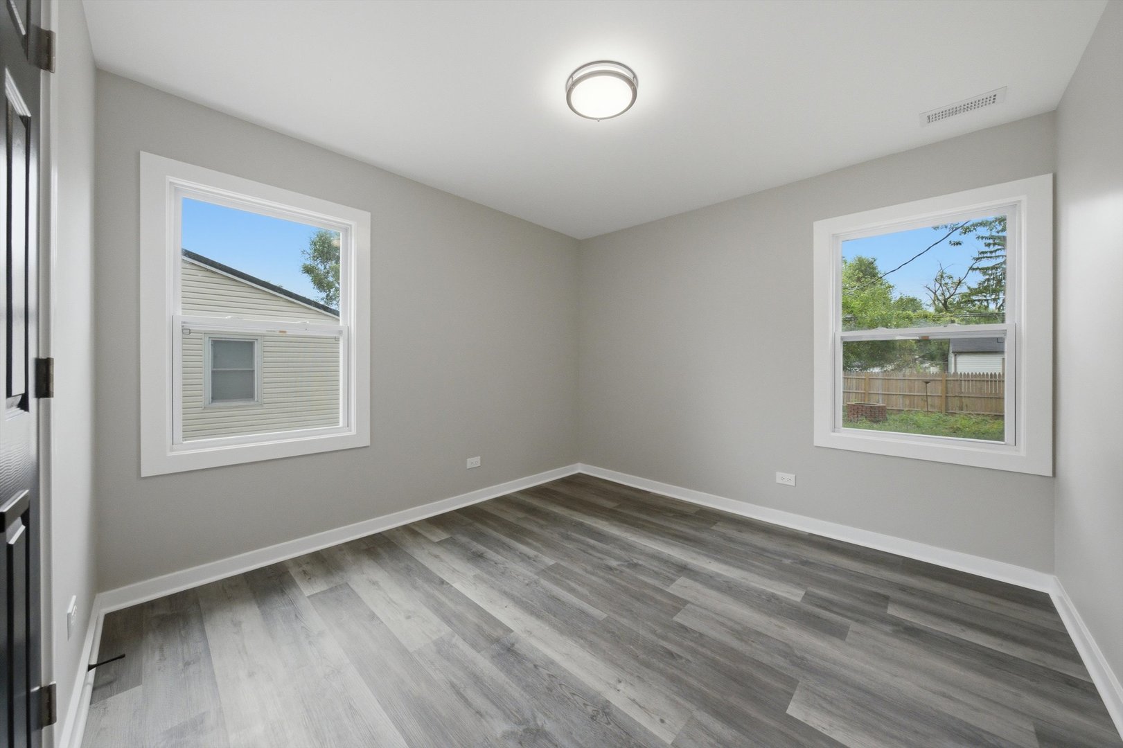 21727 Clyde Avenue Property Photo 32