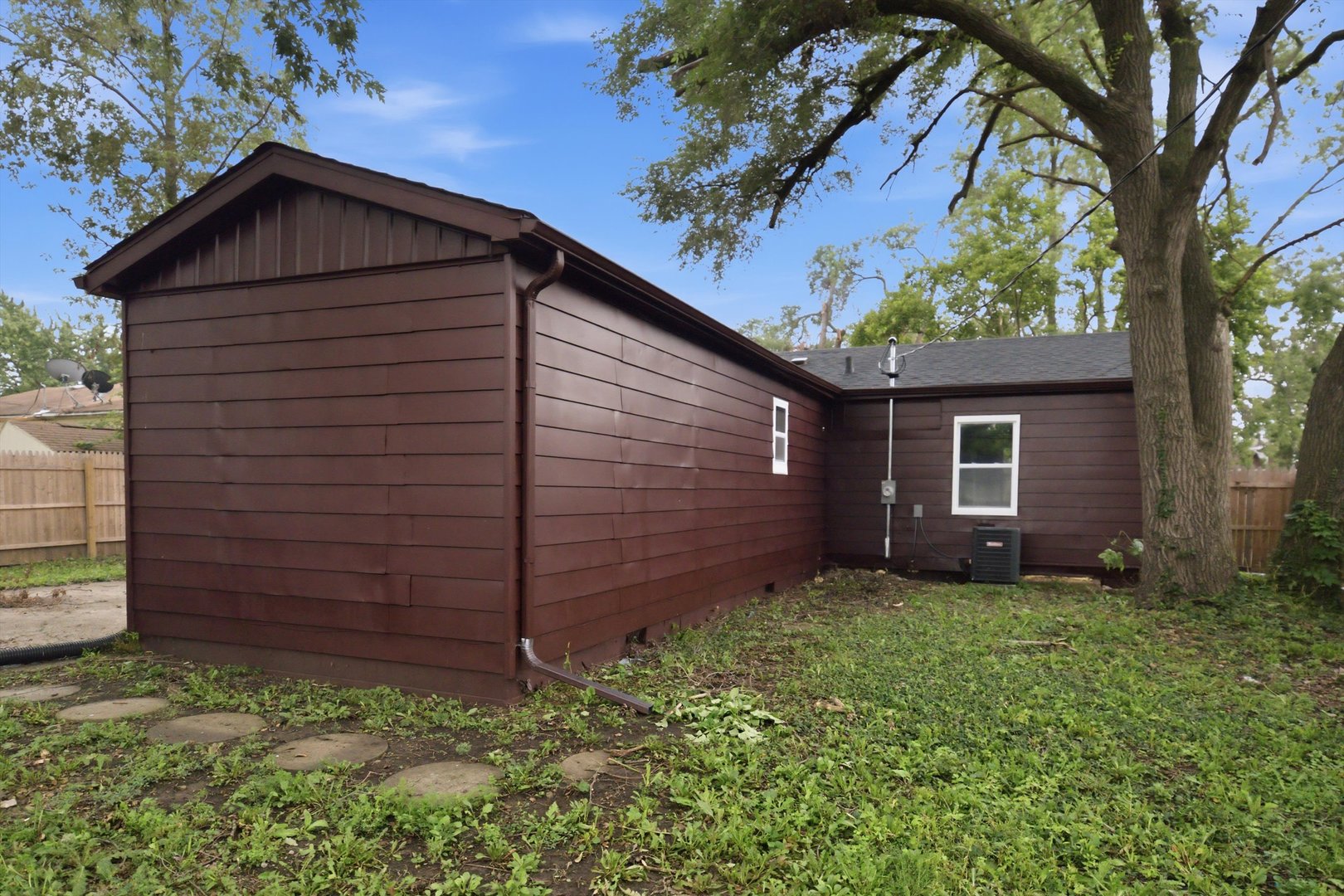 21727 Clyde Avenue Property Photo 41