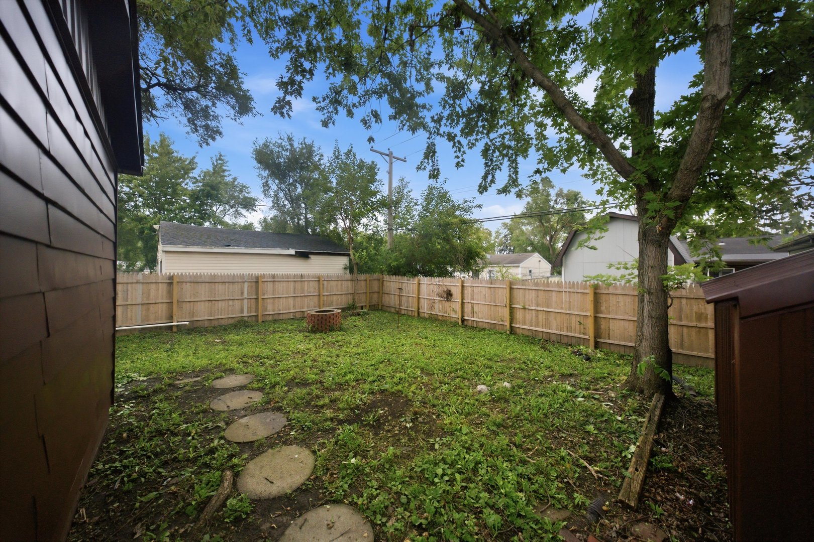 21727 Clyde Avenue Property Photo 43
