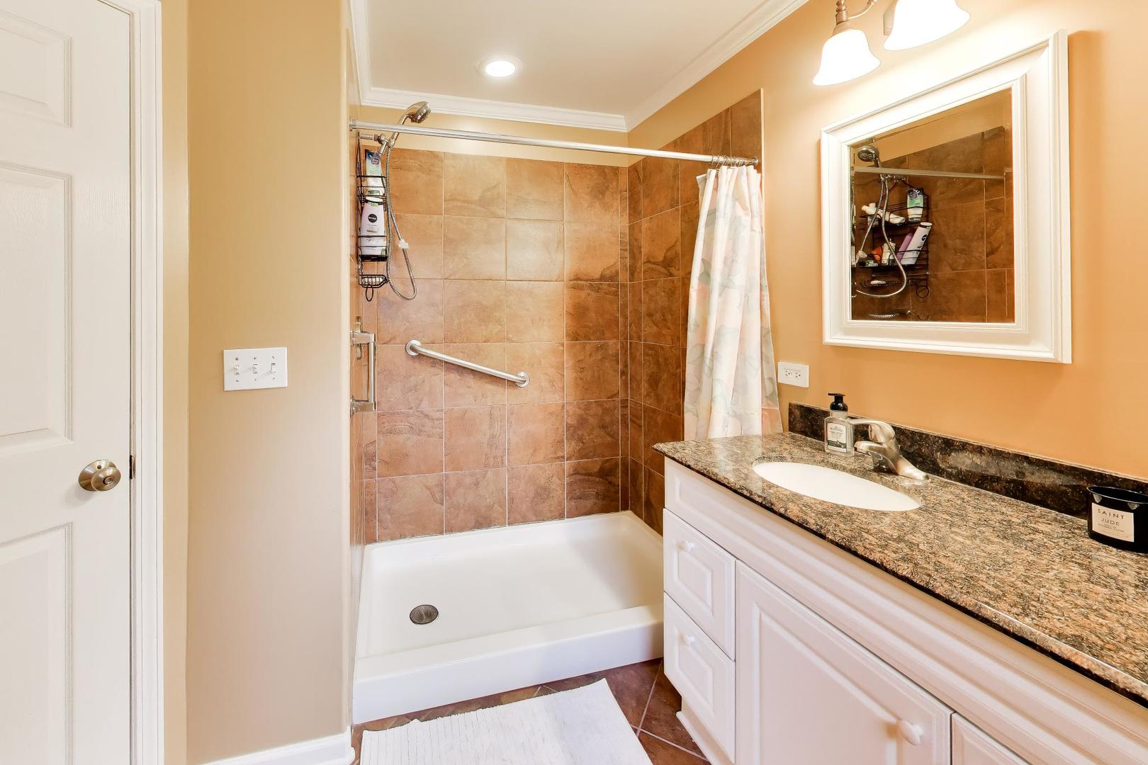 38172 N Holdridge Avenue Property Photo 19