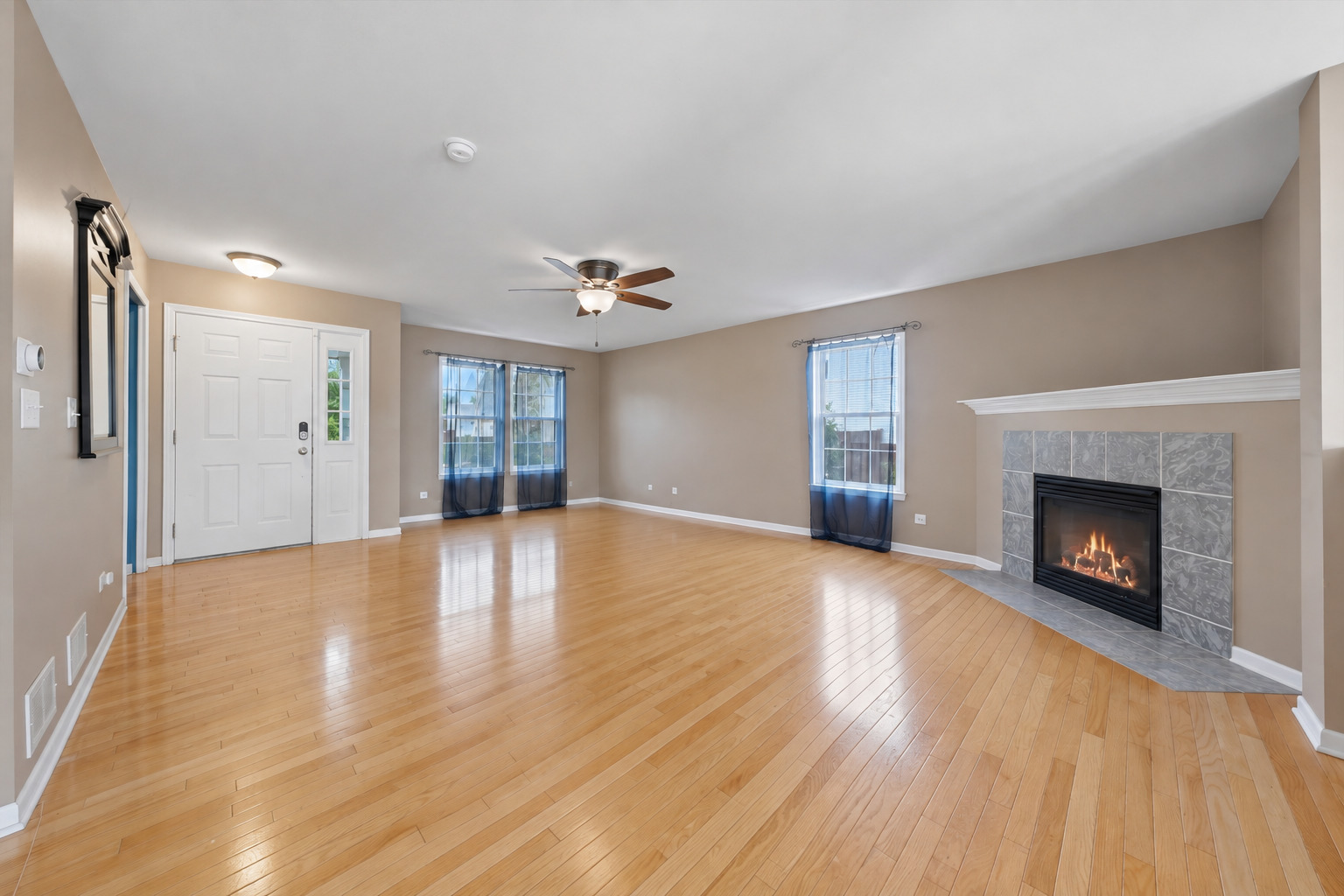 1006 Foxview Drive Property Photo 5