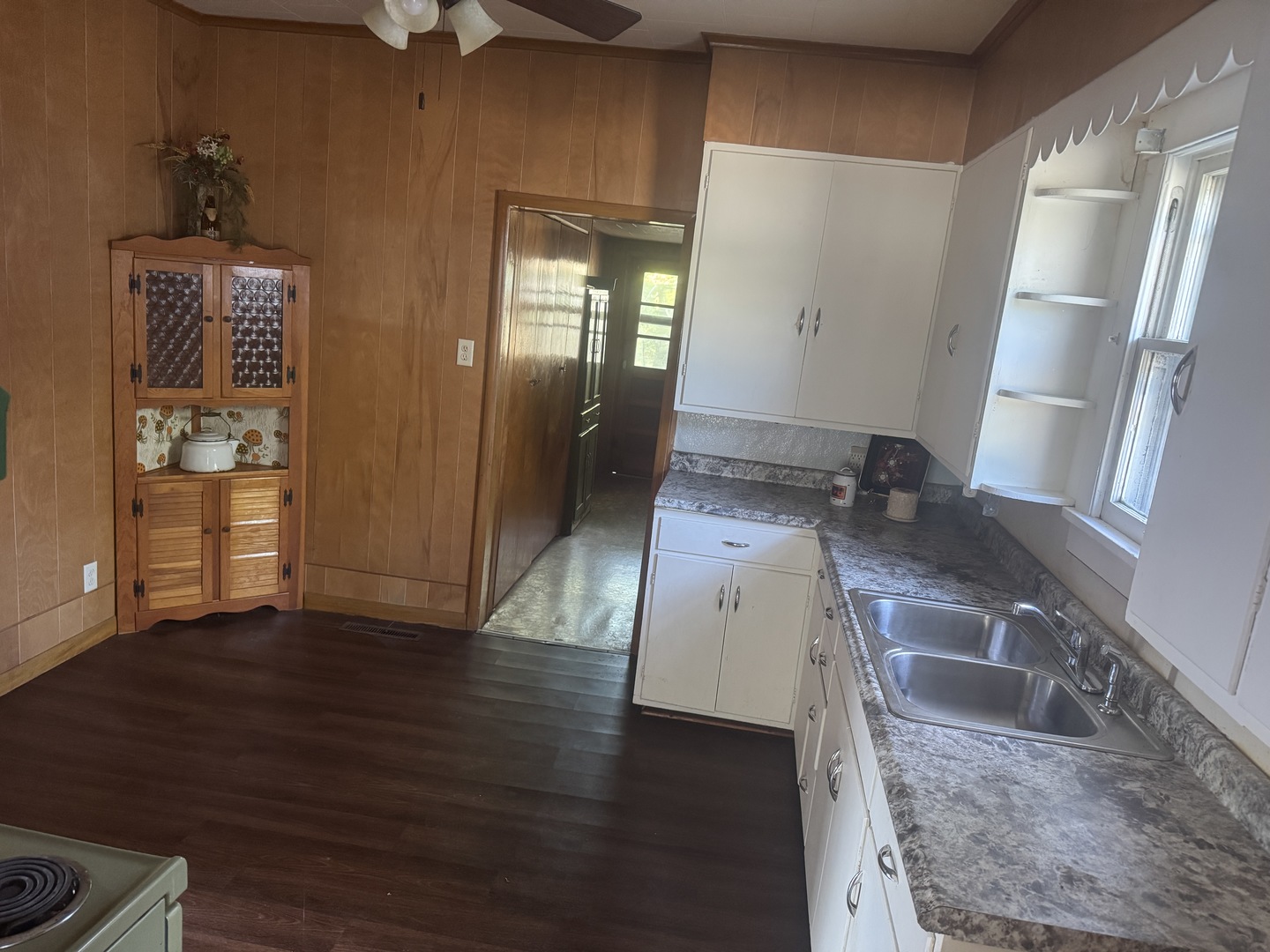 722 E Taylor Street Property Photo 9