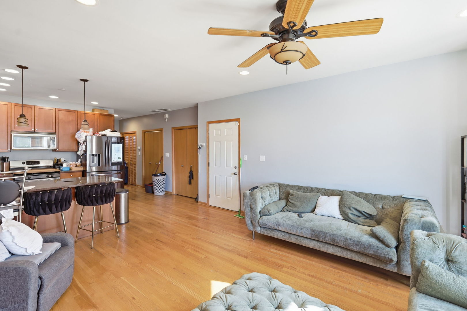 4135 S Vincennes Avenue 3n Property Photo 9