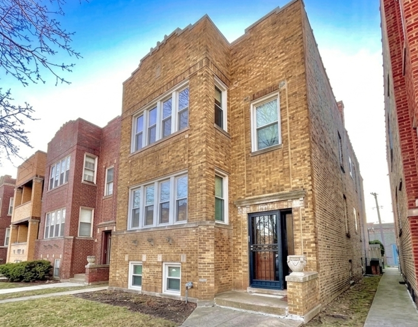 1218 Maple Avenue 1 Property Photo 1