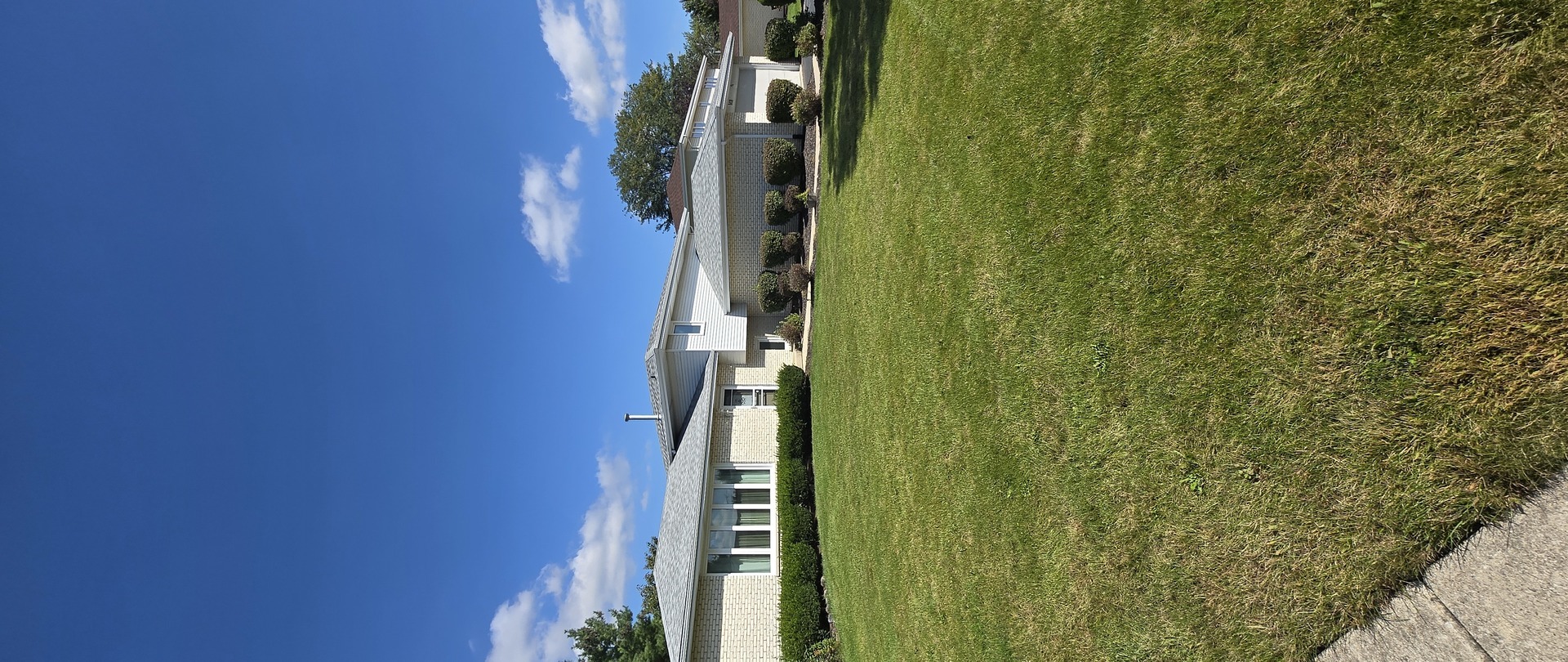 8430 Glen Oaks Road Property Photo 1