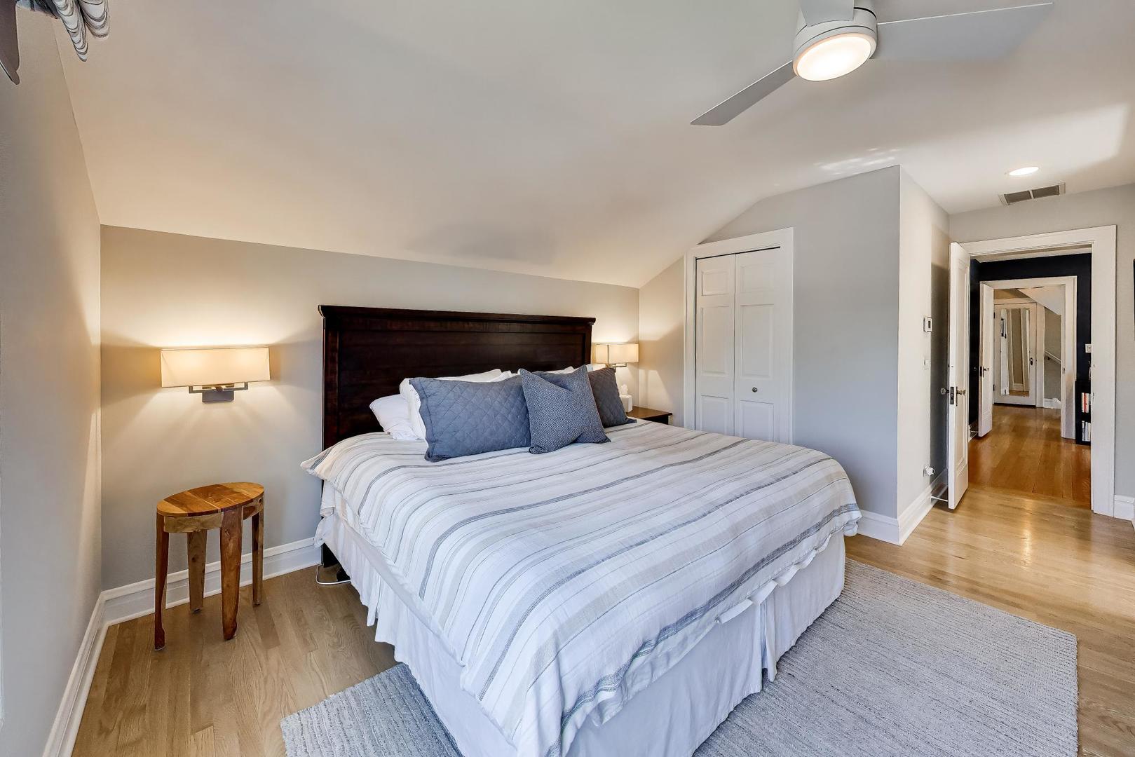 6308 N Indian Road Property Photo 15