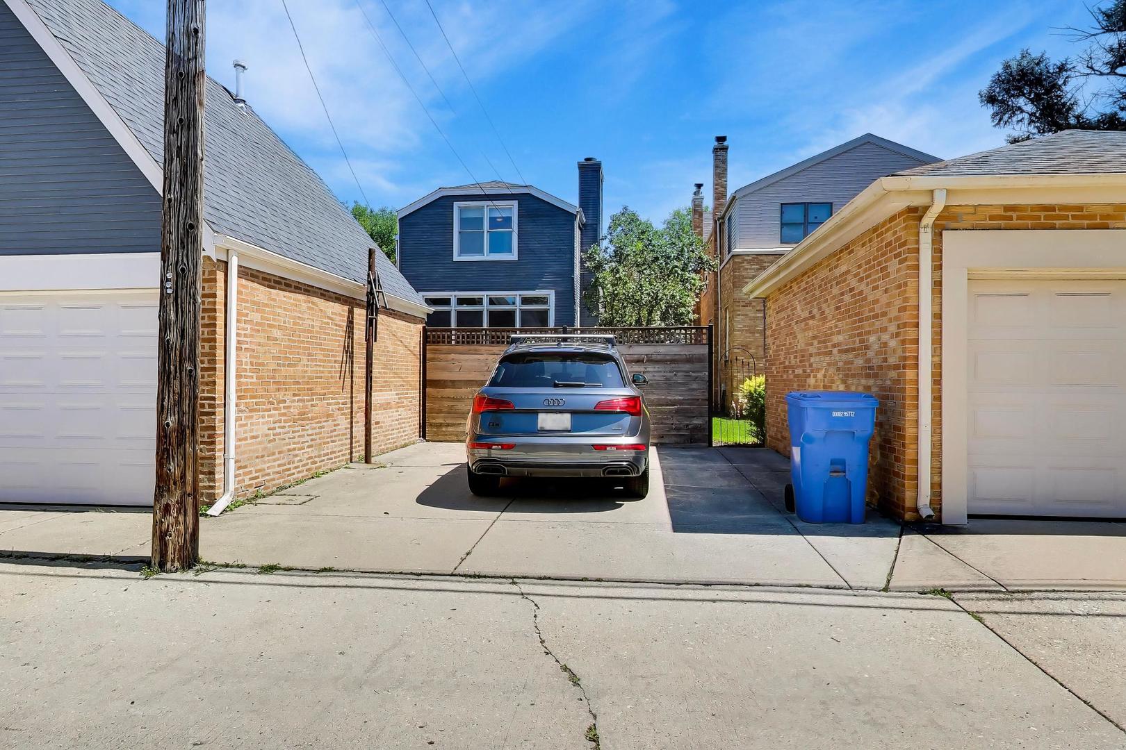 6308 N Indian Road Property Photo 42