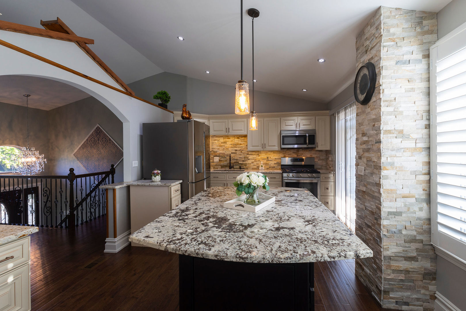 16211 Hunter Court Property Photo 10