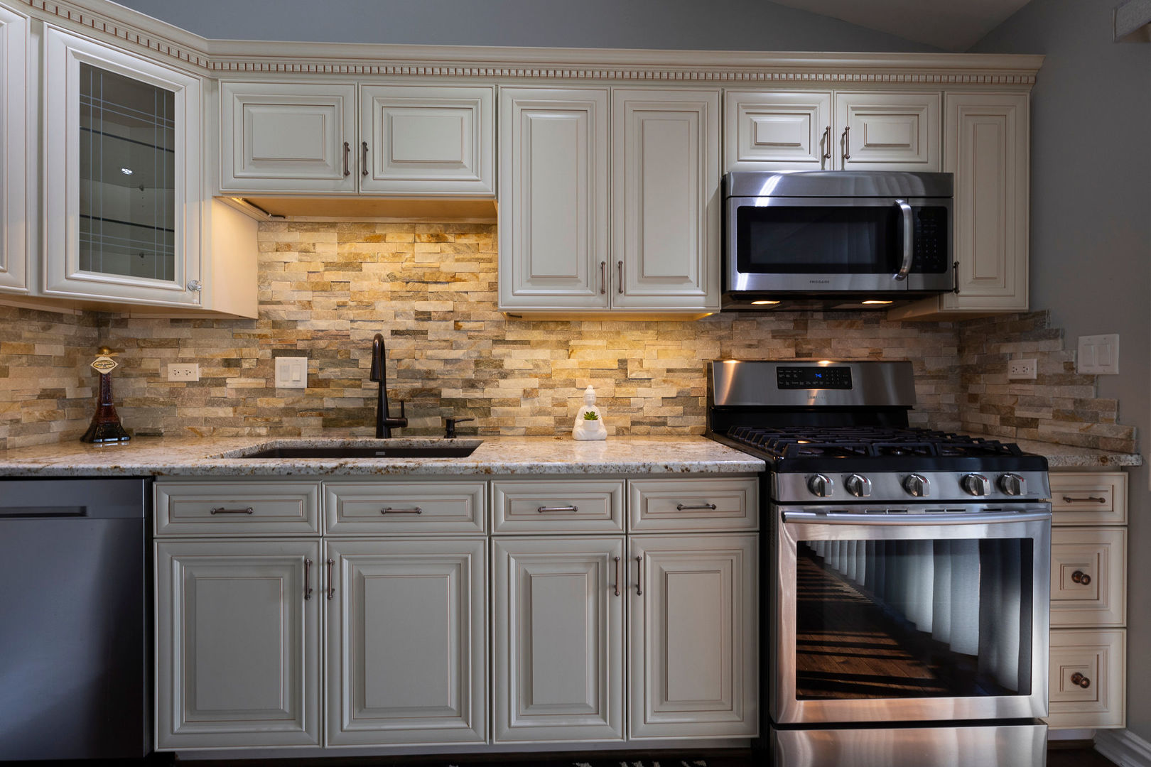 16211 Hunter Court Property Photo 28