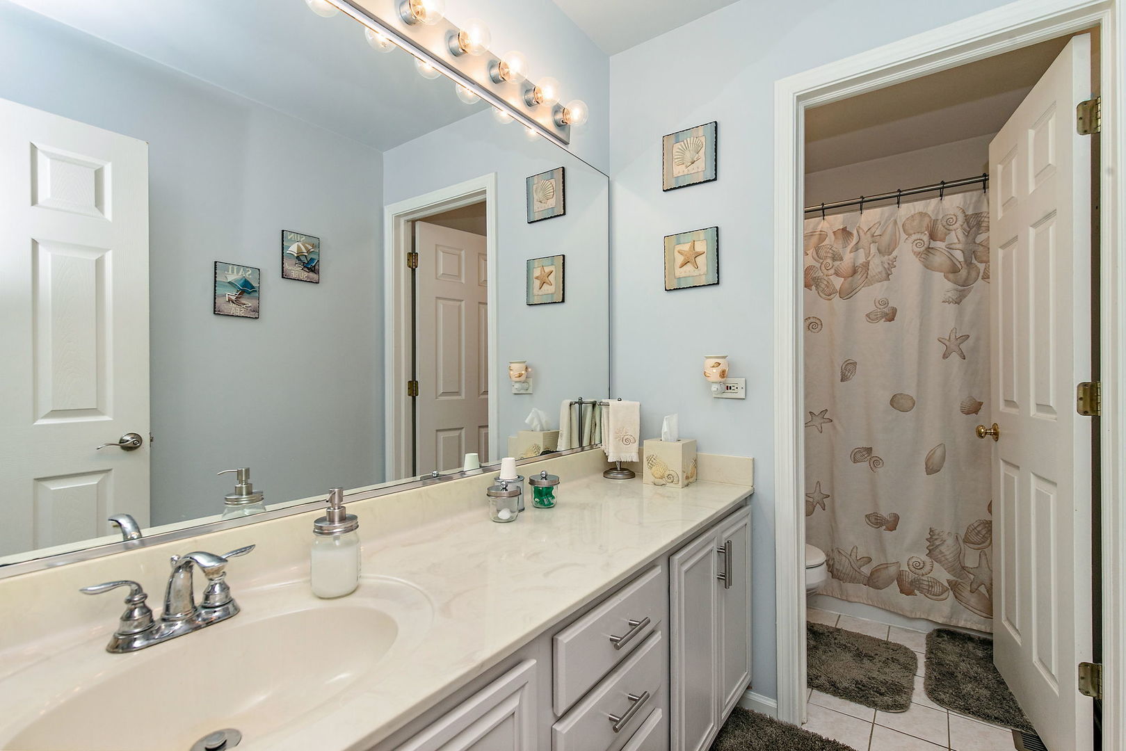 728 Brighton Circle Property Photo 18