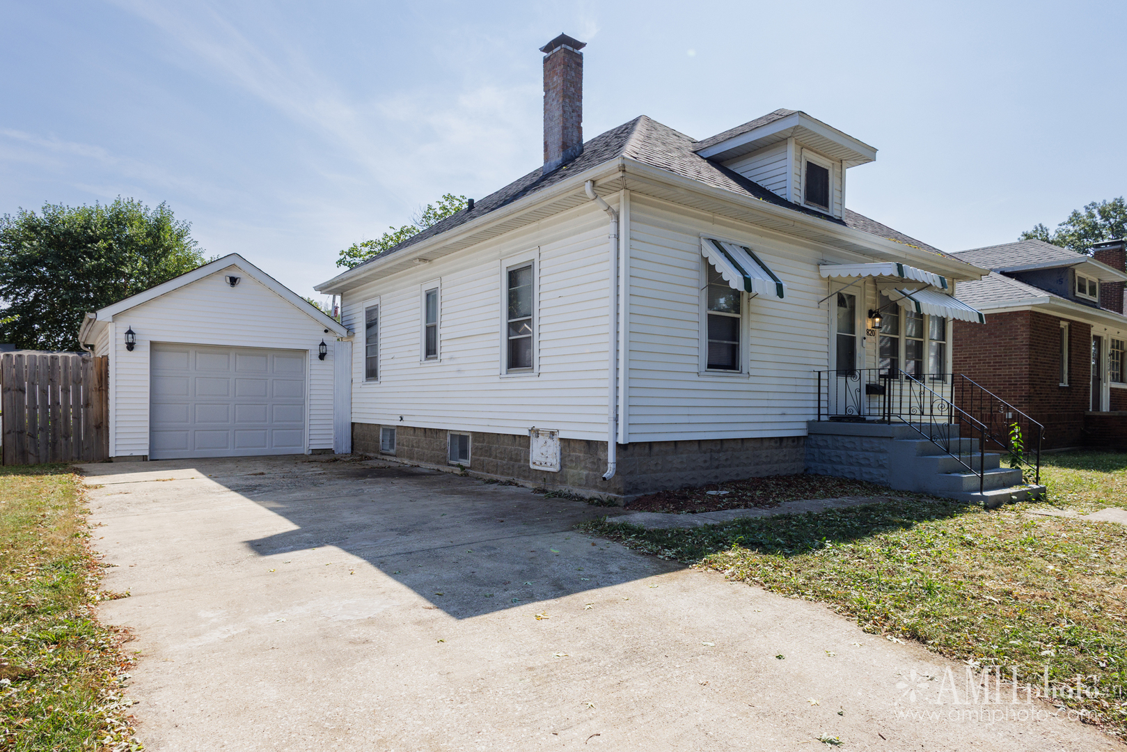 820 S 6th Avenue Property Photo 4