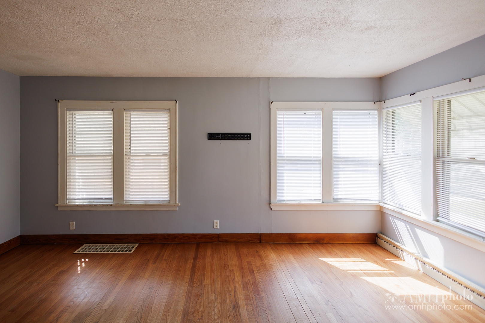 820 S 6th Avenue Property Photo 11