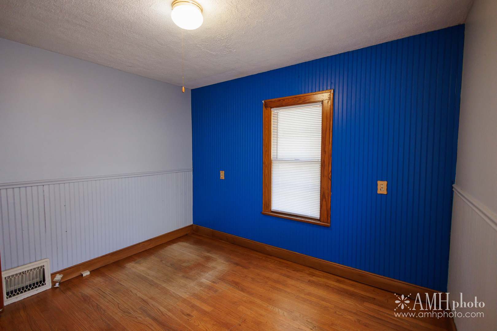 820 S 6th Avenue Property Photo 18