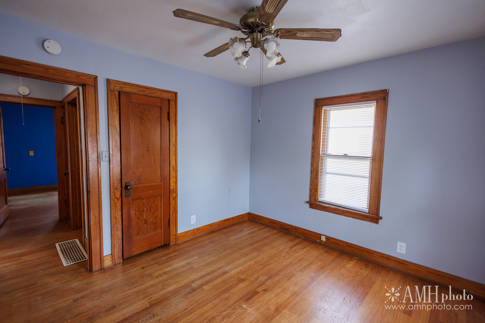 820 S 6th Avenue Property Photo 22