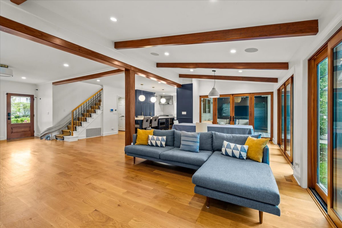 618 Melrose Avenue Property Photo 8