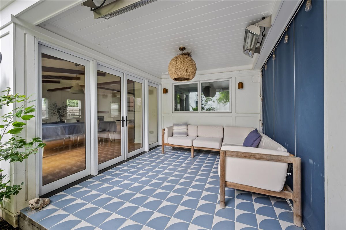 618 Melrose Avenue Property Photo 19