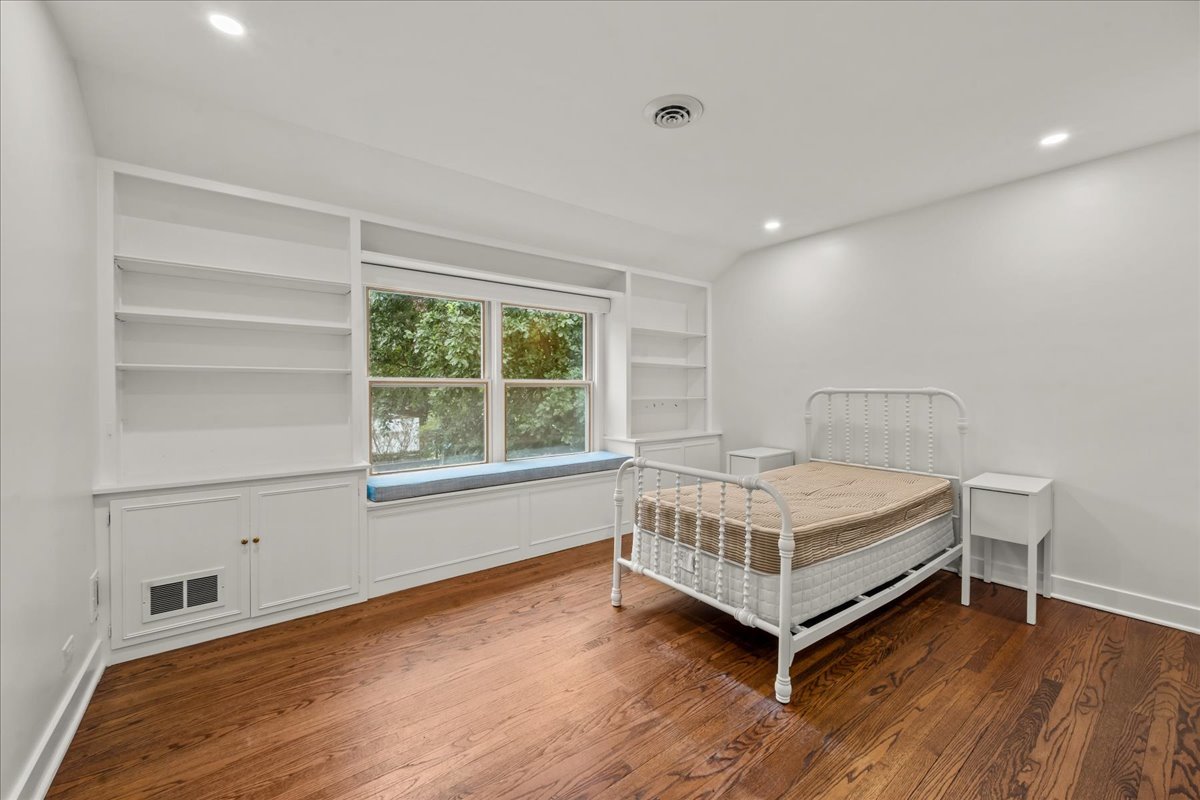 618 Melrose Avenue Property Photo 23