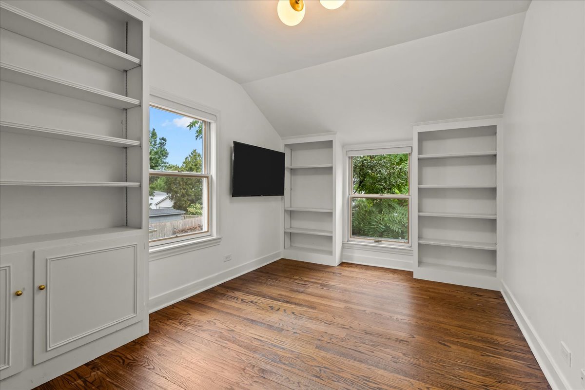 618 Melrose Avenue Property Photo 24