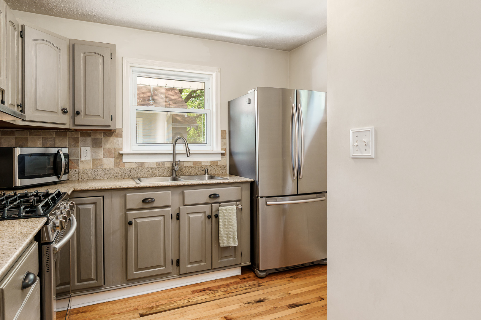 2515 Yonge Street Property Photo 11