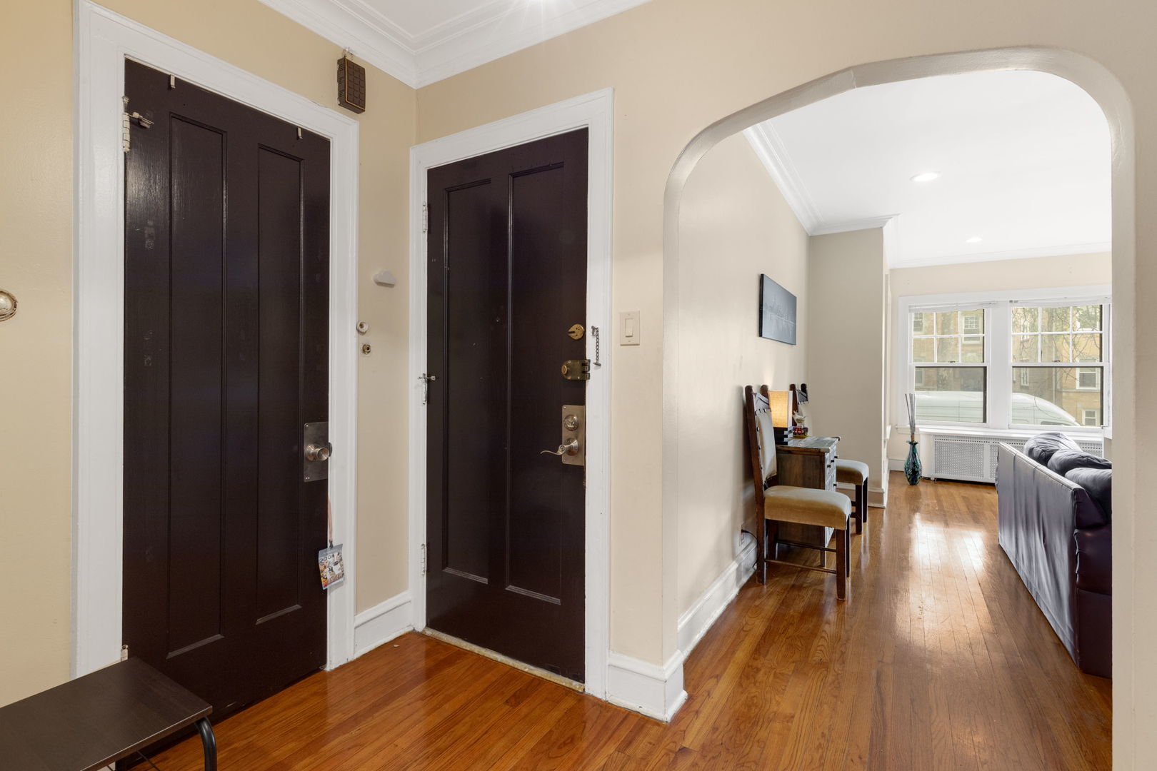 5353 N Spaulding Avenue Property Photo 2