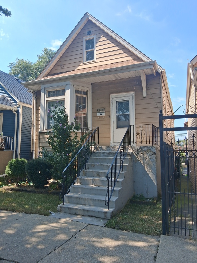 10342 S Avenue N Avenue Property Photo 1