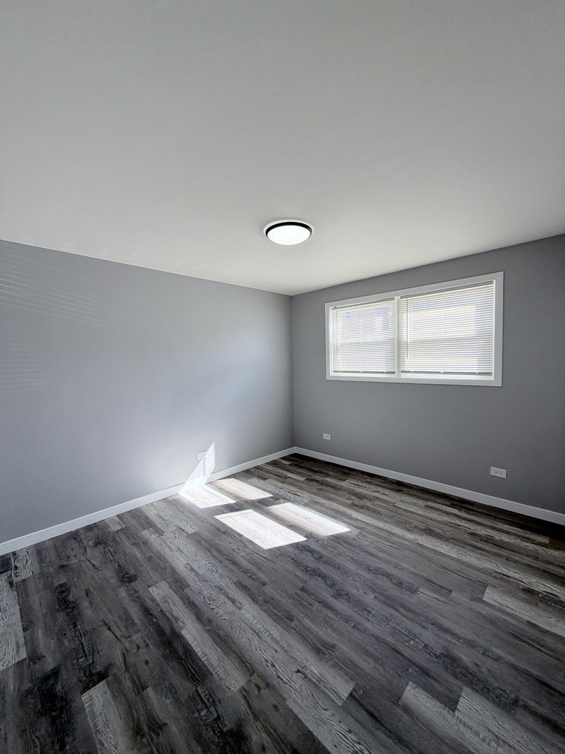 1685 Harbor Avenue 1s Property Photo 2